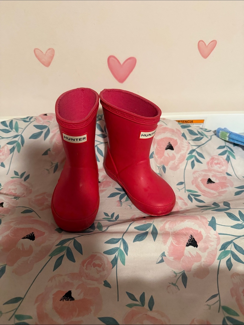 Hunter Children's Bright Pink Rubber Rain Boots